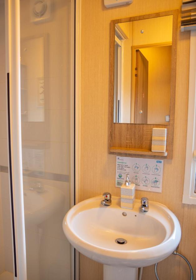 Luxury Lancaster Lodge - The Best Hot Tub Getaway! Tattershall Zewnętrze zdjęcie