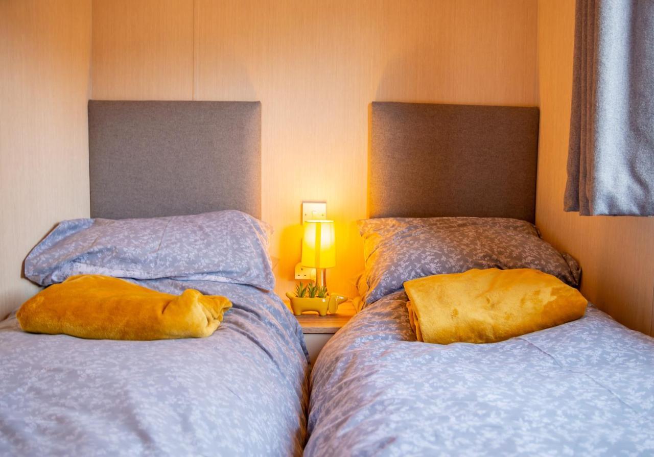Luxury Lancaster Lodge - The Best Hot Tub Getaway! Tattershall Zewnętrze zdjęcie