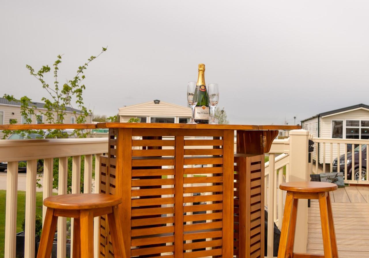 Luxury Lancaster Lodge - The Best Hot Tub Getaway! Tattershall Zewnętrze zdjęcie