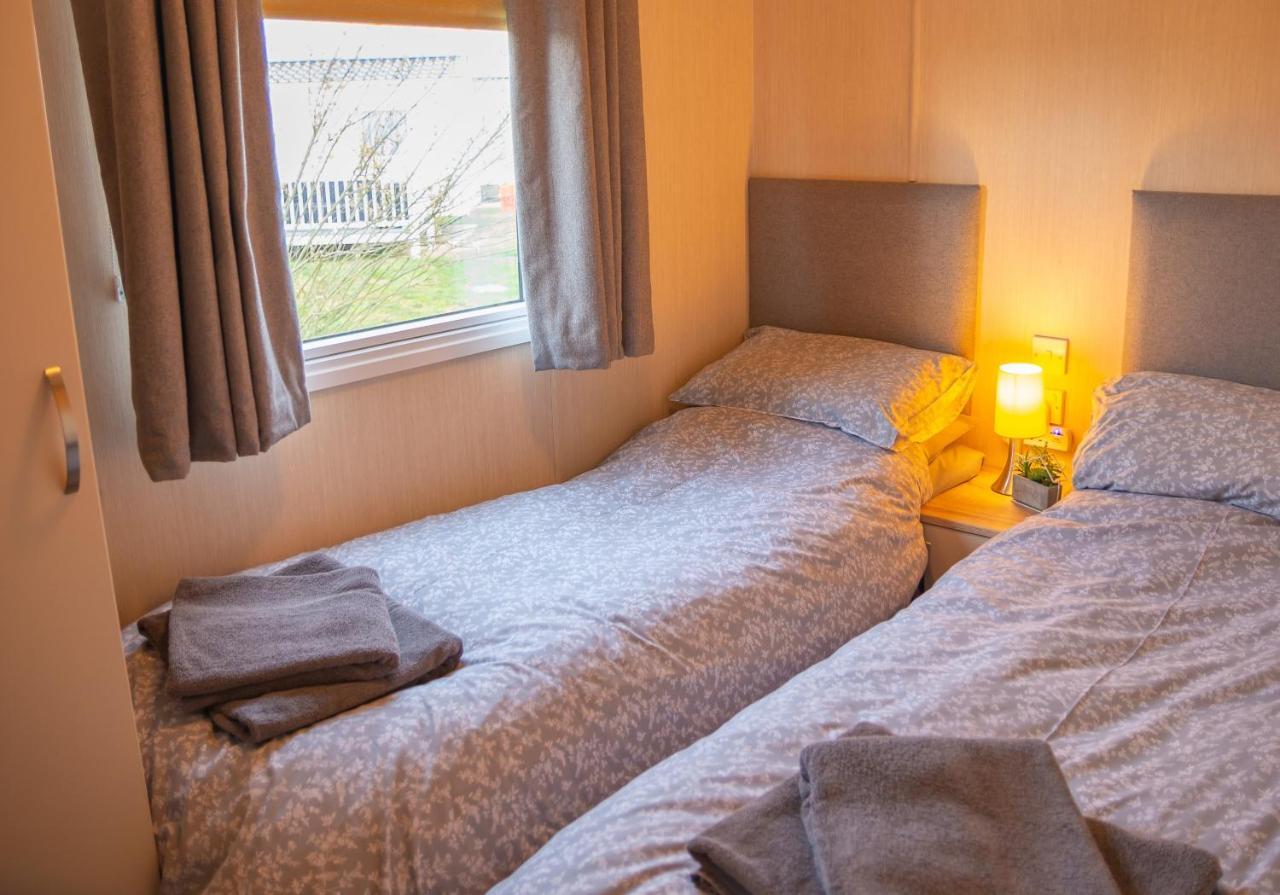 Luxury Lancaster Lodge - The Best Hot Tub Getaway! Tattershall Zewnętrze zdjęcie