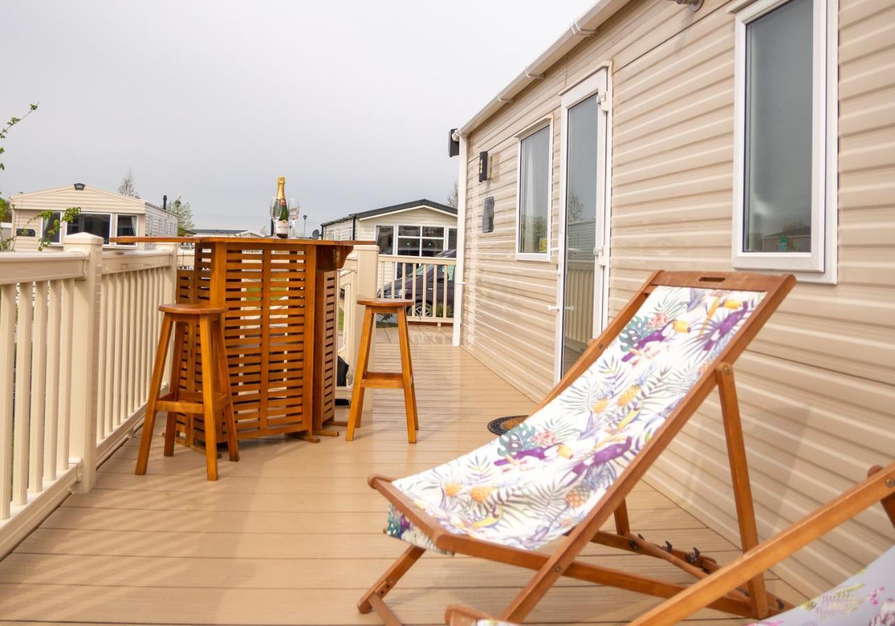 Luxury Lancaster Lodge - The Best Hot Tub Getaway! Tattershall Zewnętrze zdjęcie